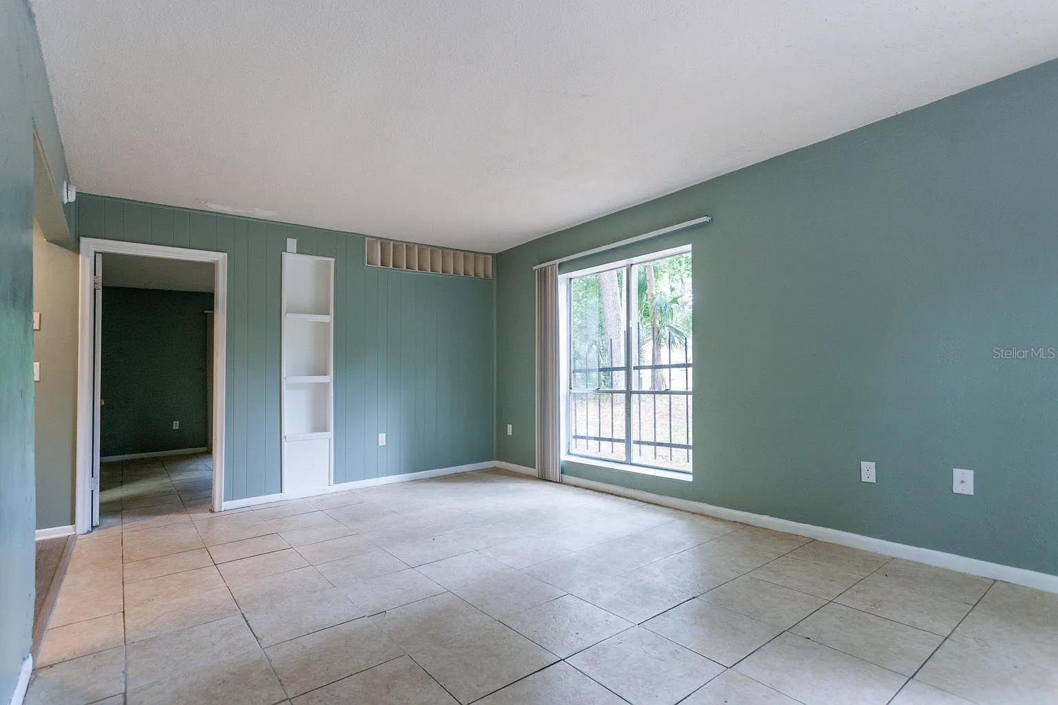 409 NE 11TH STREET