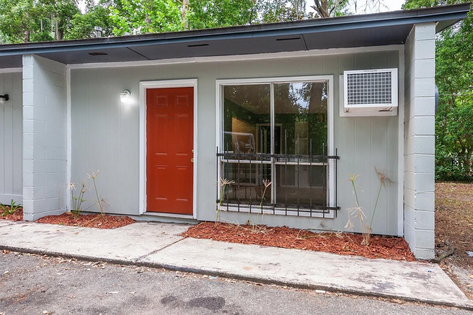 409 NE 11TH STREET