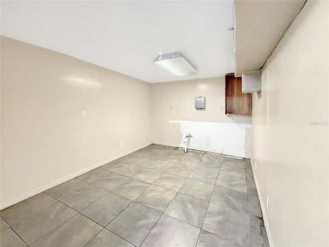 Tiny photo for 835 S Us Highway 27, Lady Lake, FL 32159 (MLS # S5155514)