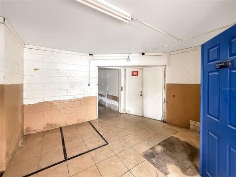 Tiny photo for 835 S Us Highway 27, Lady Lake, FL 32159 (MLS # S5155514)
