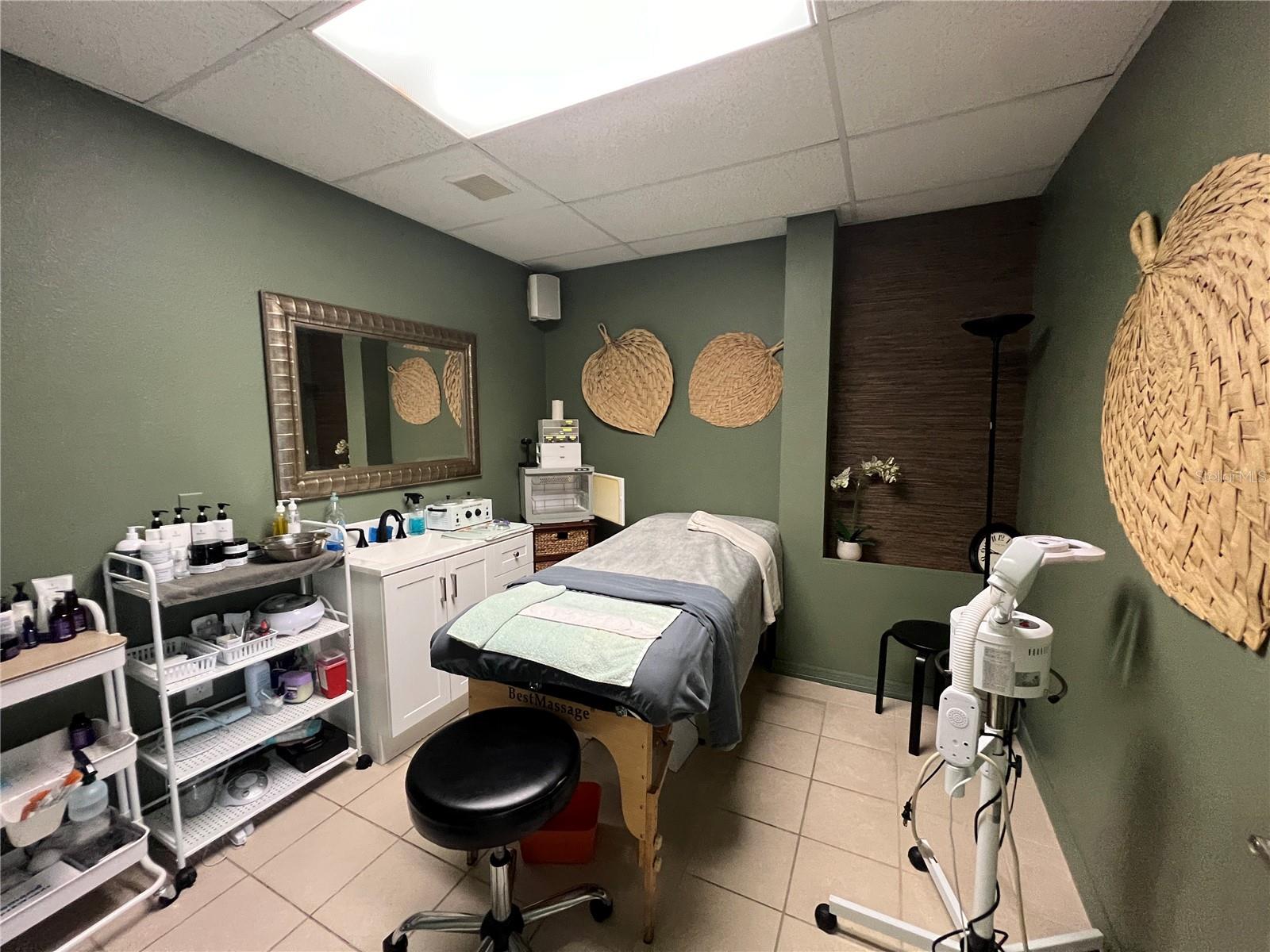OSCAWANA - Commercial Sale