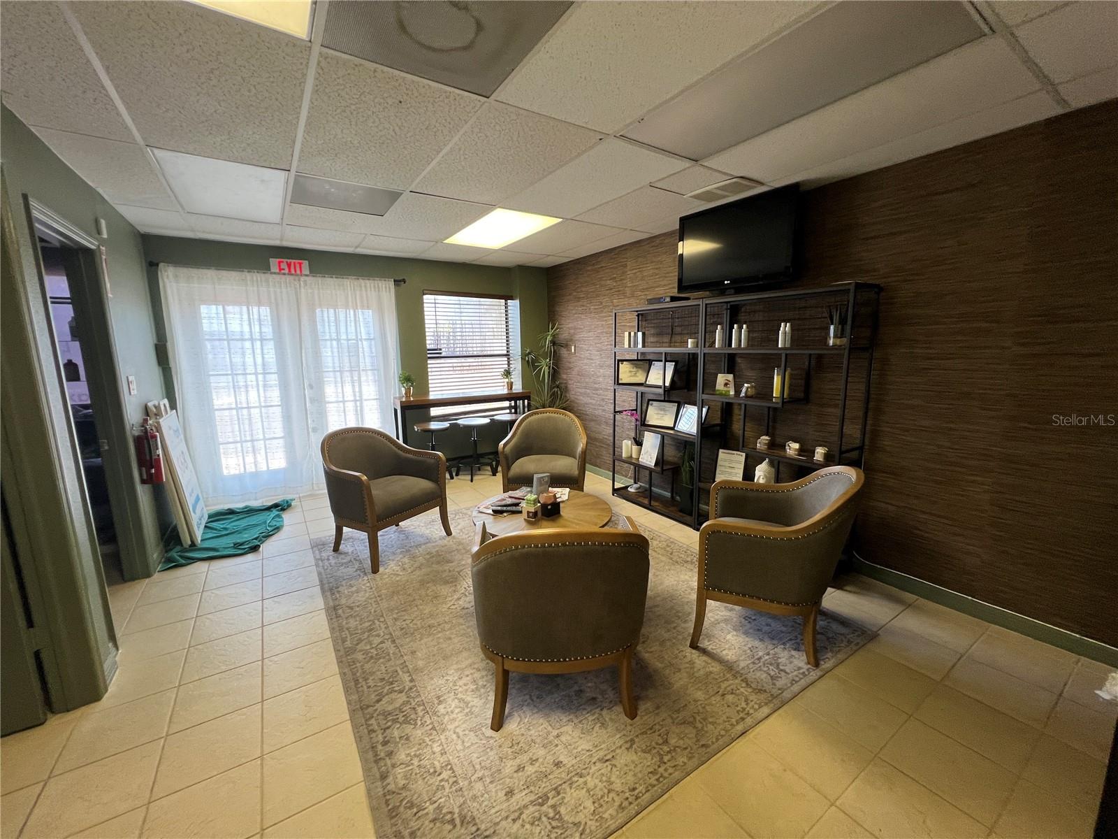 OSCAWANA - Commercial Sale