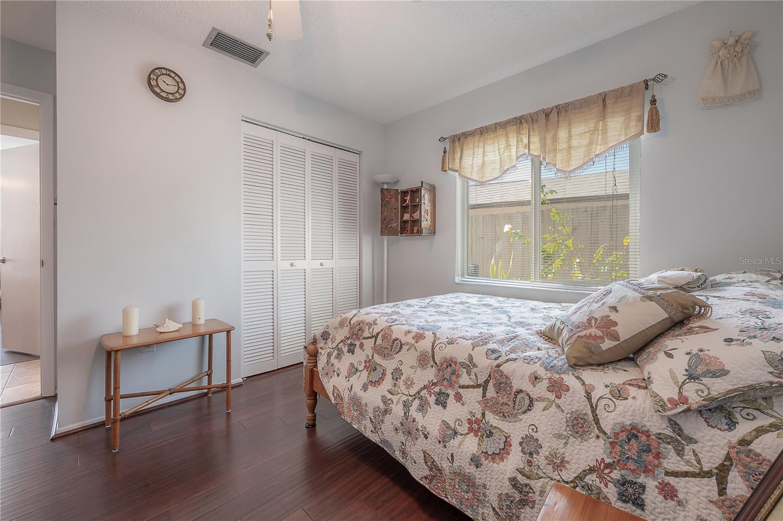 BONNIE GLYNN PH ONE-B - Residential