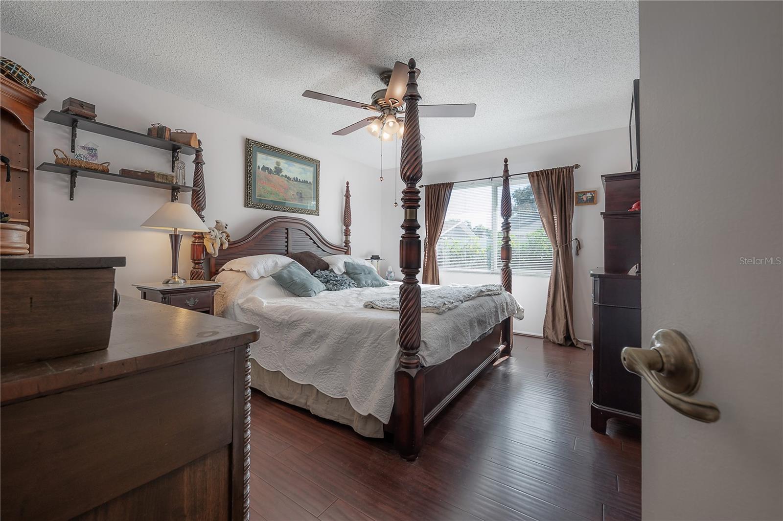 BONNIE GLYNN PH ONE-B - Residential