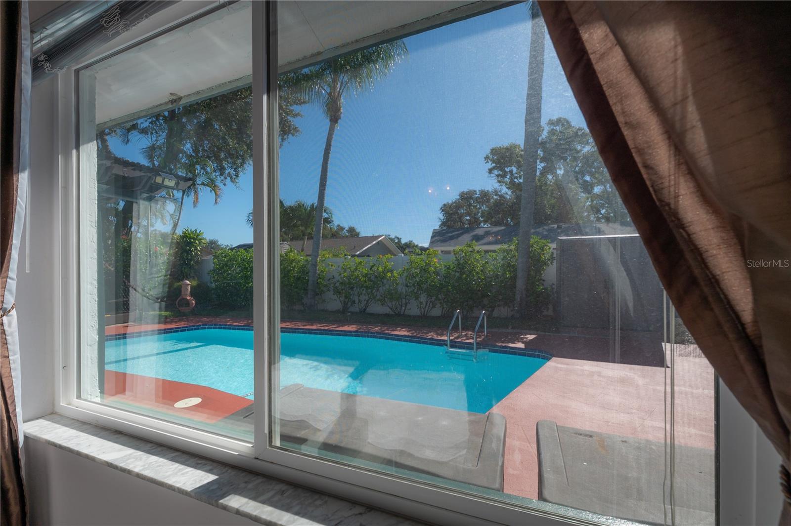 BONNIE GLYNN PH ONE-B - Residential