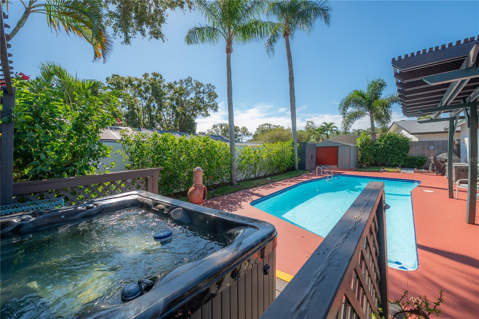 BONNIE GLYNN PH ONE-B - Residential