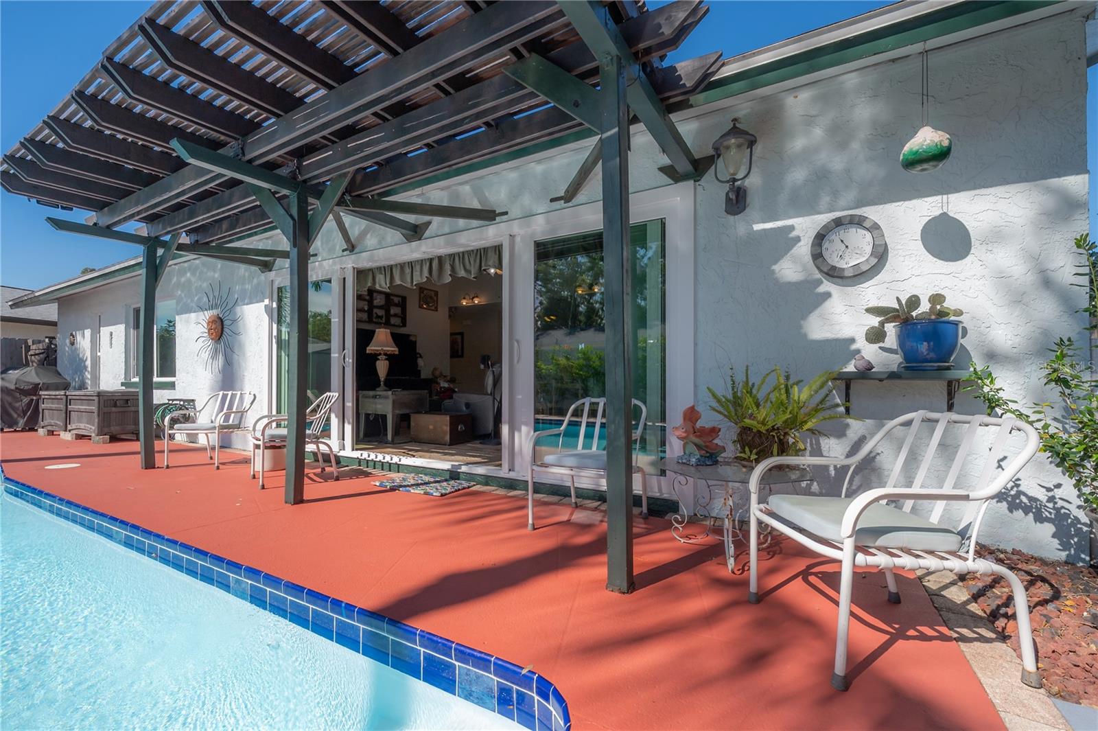 BONNIE GLYNN PH ONE-B - Residential