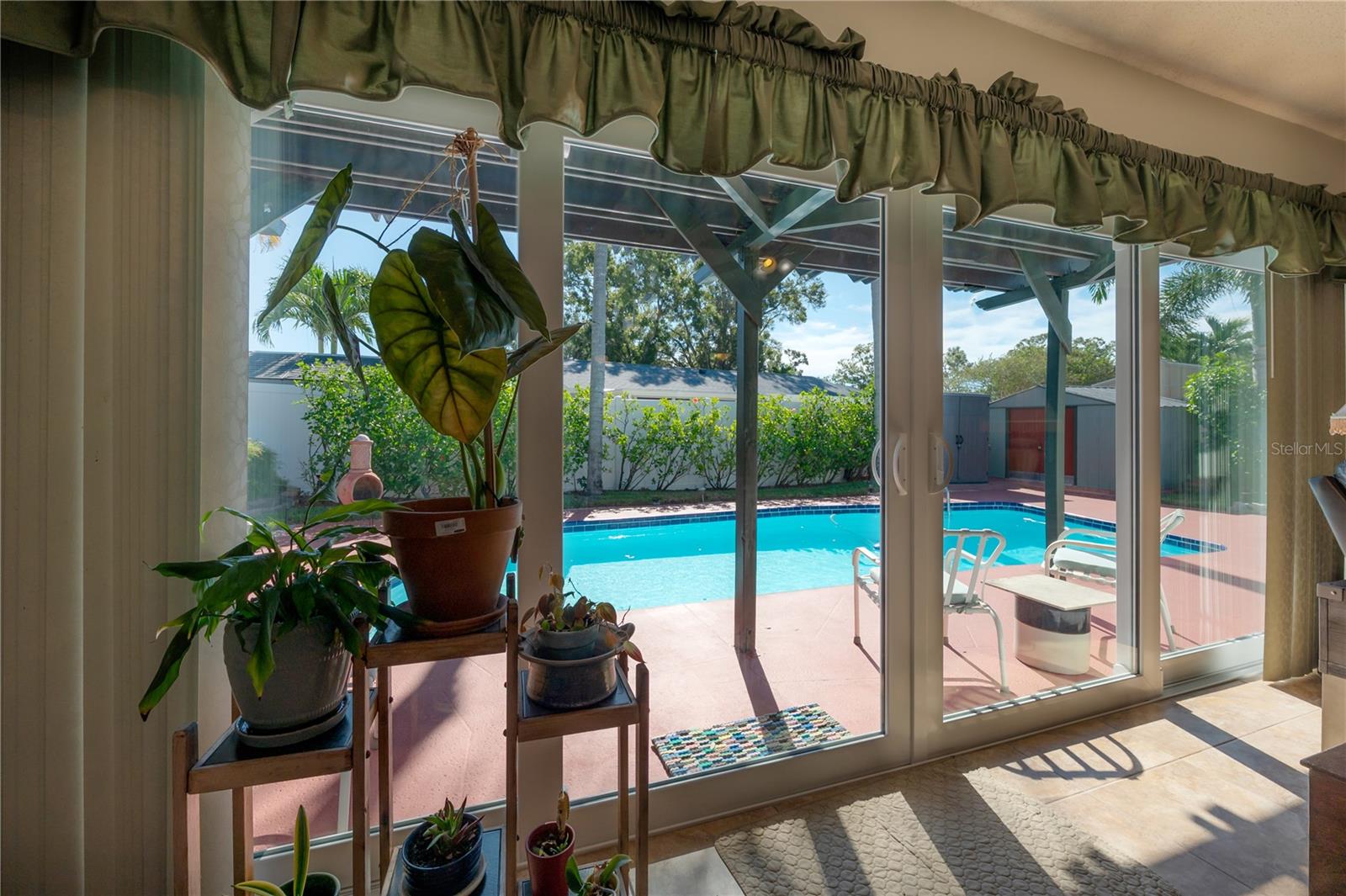 BONNIE GLYNN PH ONE-B - Residential