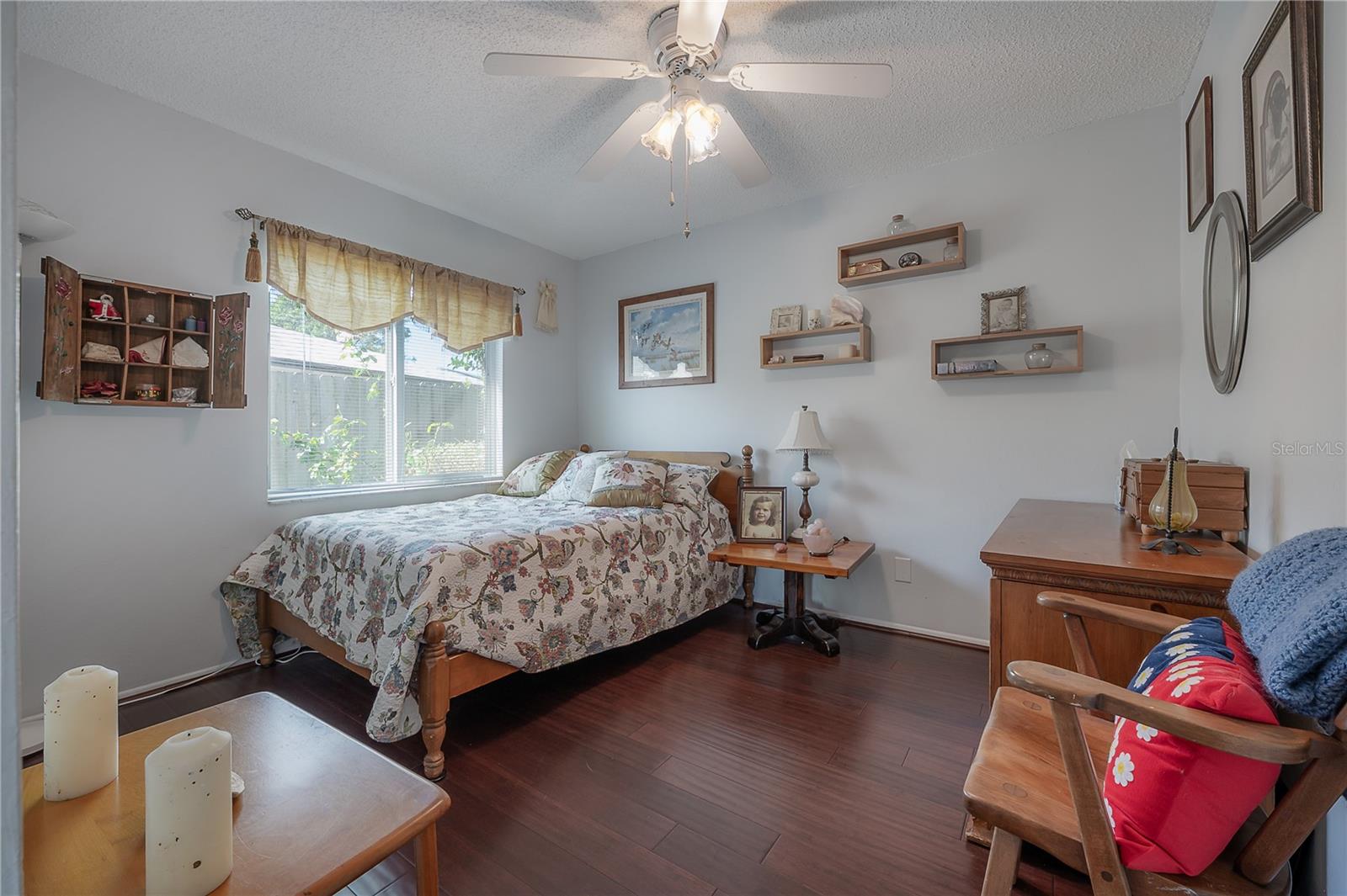 BONNIE GLYNN PH ONE-B - Residential