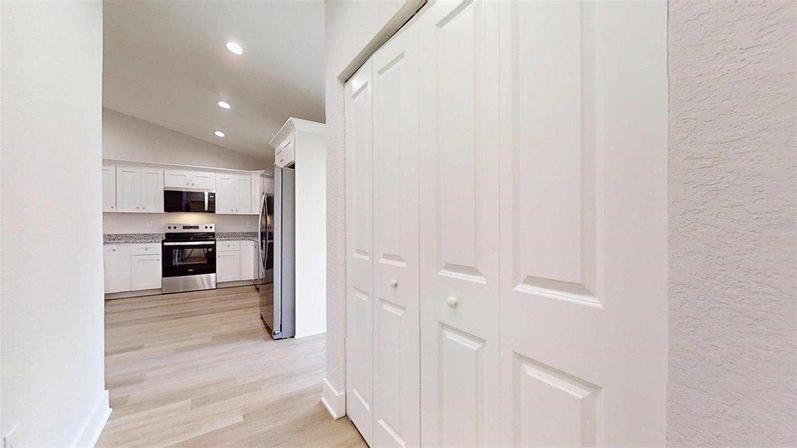 RAINBOW LAKES ESTATES - Residential