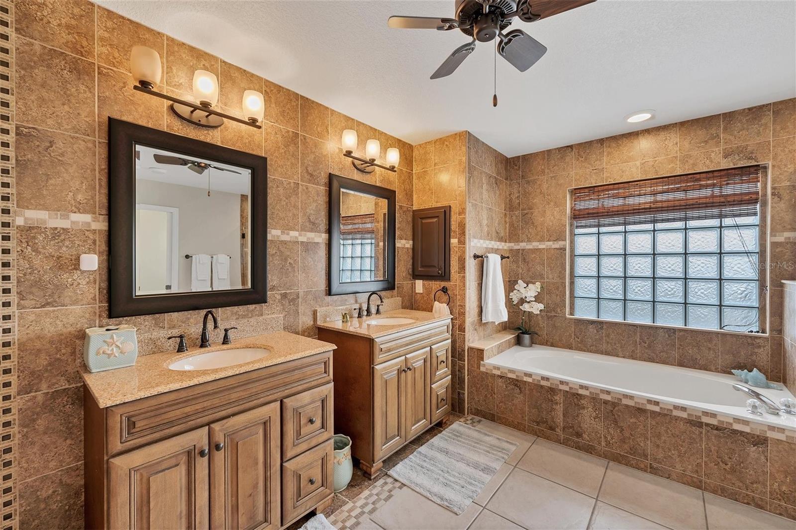 CAPE HAZE WINDWARD - Residential Lease