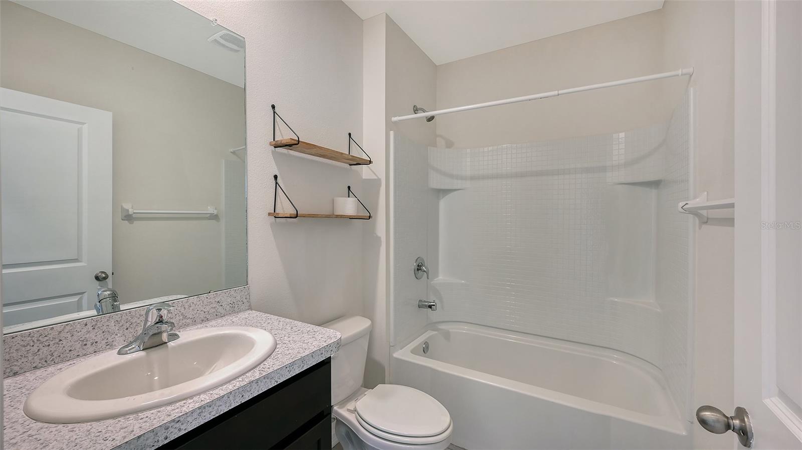 LAKEWOOD RANCH SOLERA PH IA & IB - Residential Lease
