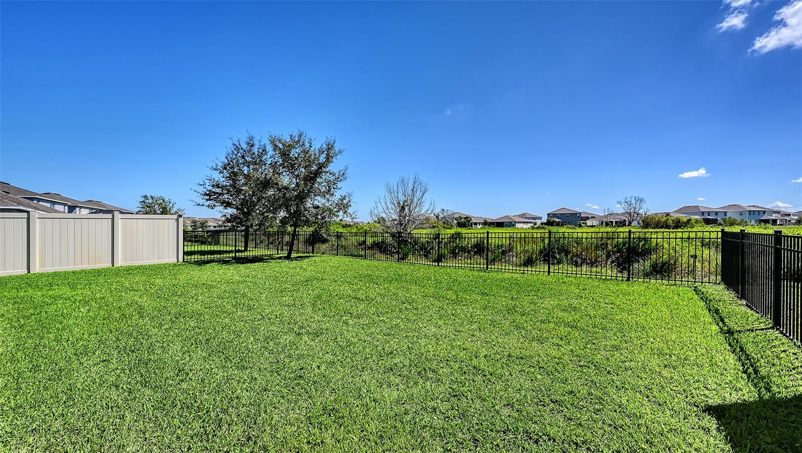 LAKEWOOD RANCH SOLERA PH IA & IB - Residential Lease