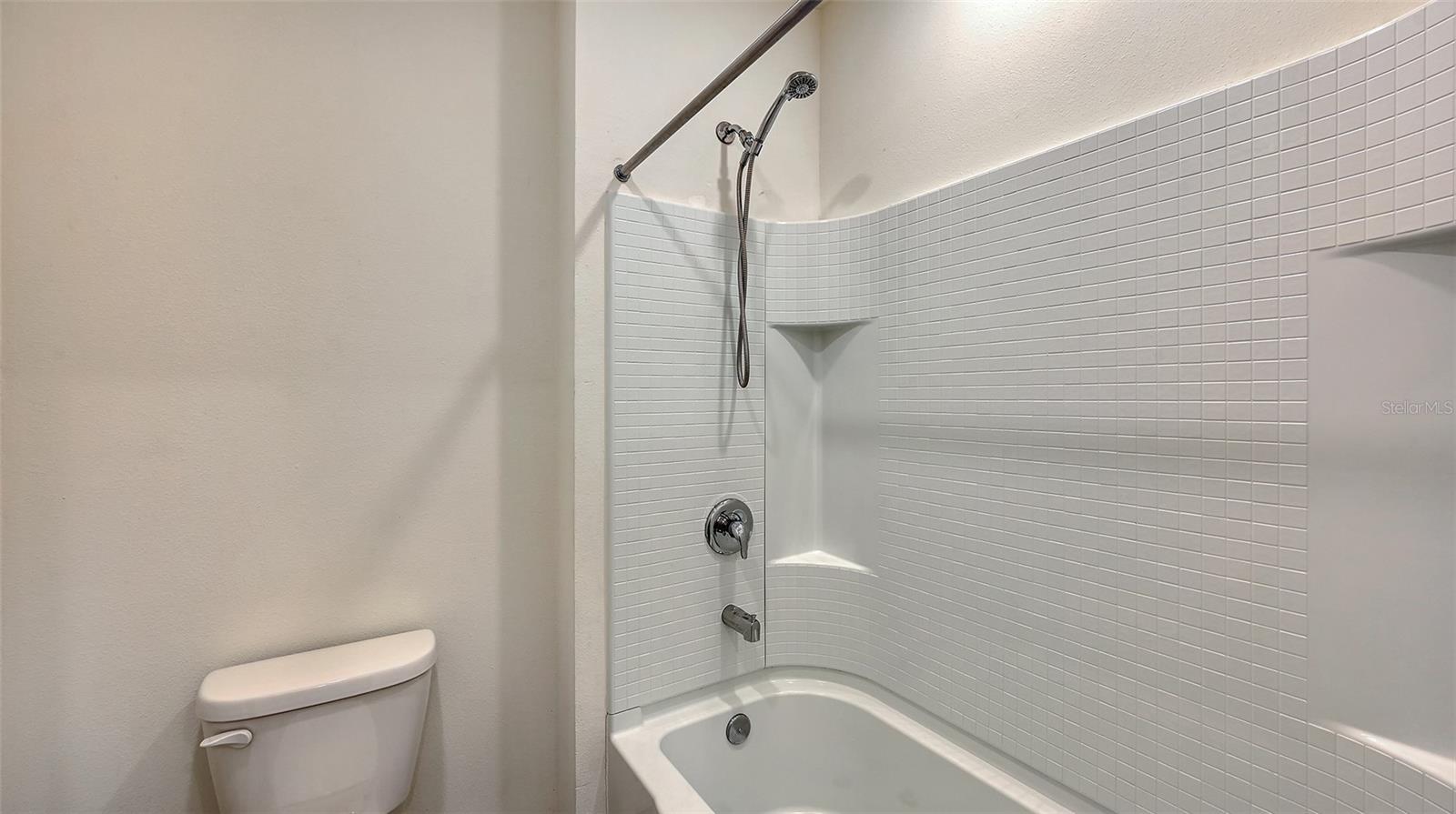 LAKEWOOD RANCH SOLERA PH IA & IB - Residential Lease