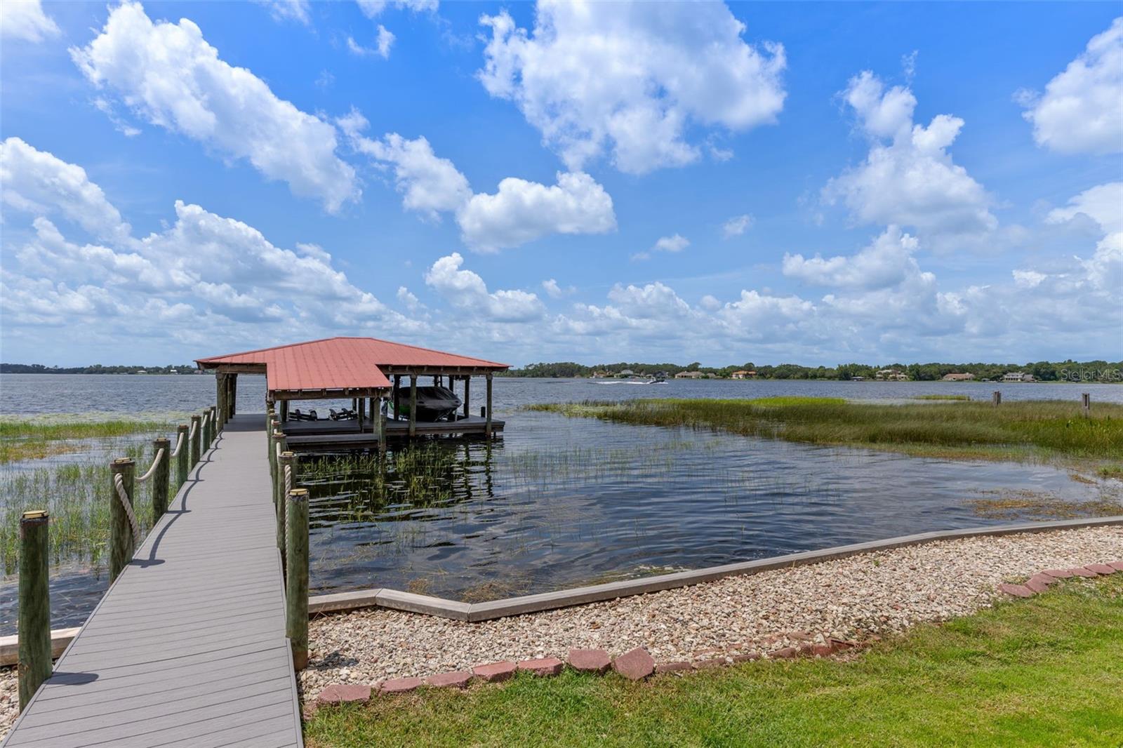 LAKES - Residential
