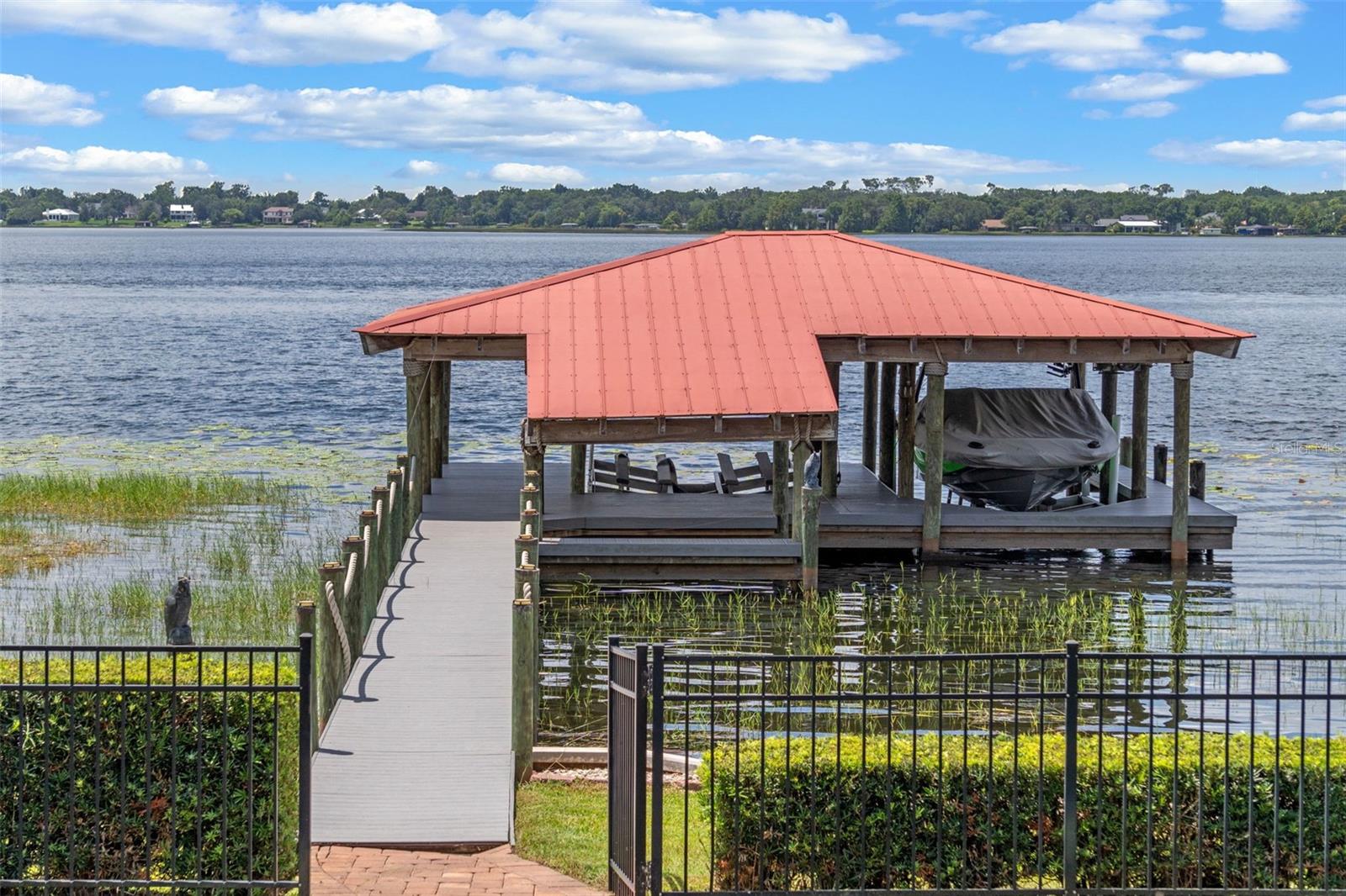 LAKES - Residential