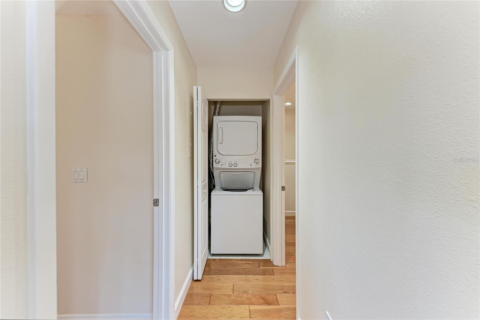 AVISTA OF PALM-AIRE SEC 1 PH 2 - Residential