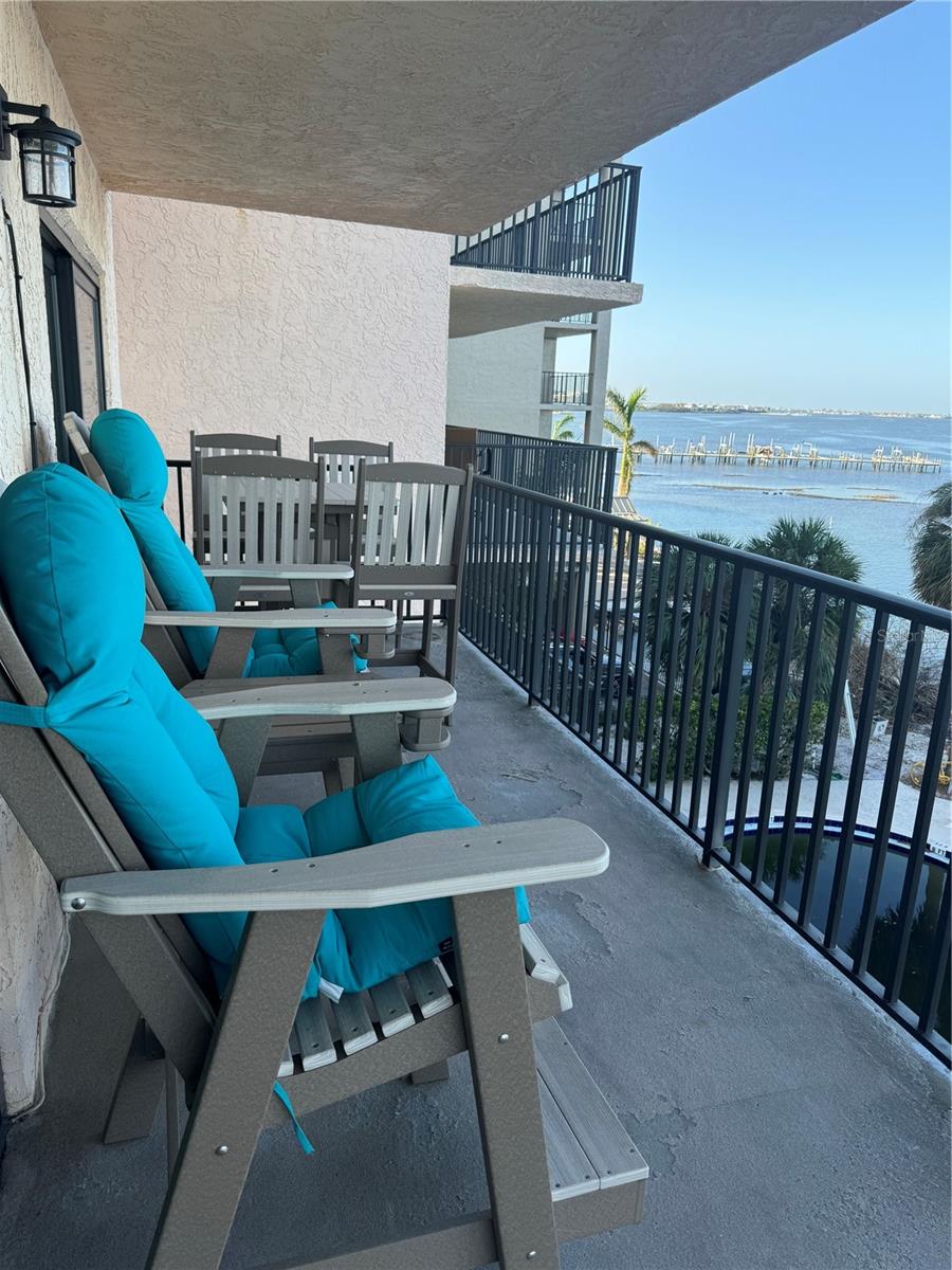 HICKORY GROVE CONDO - Residential Lease