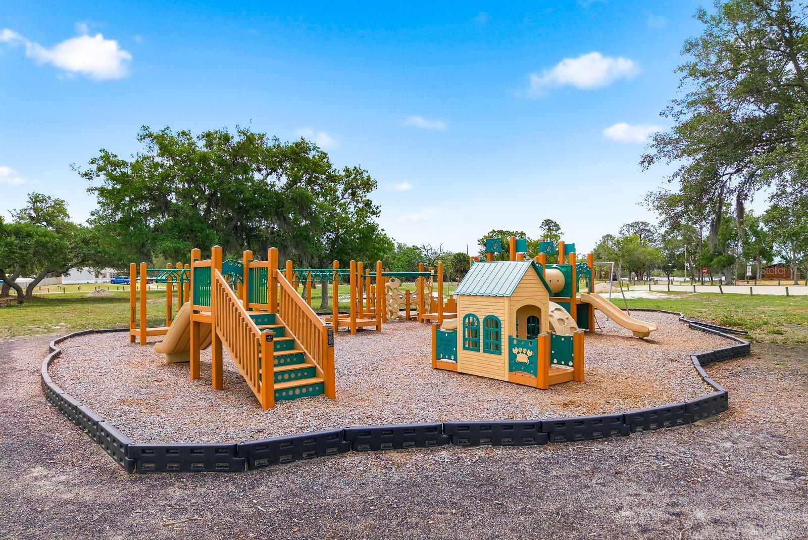 GULFWINDS - Residential