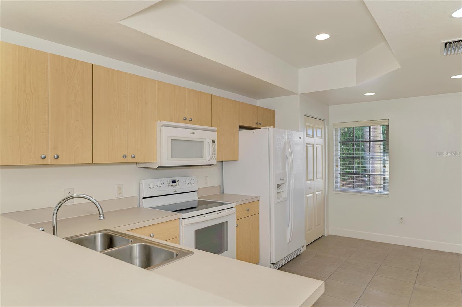 TOWNHOMES DEEP CREEK TR E - Residential