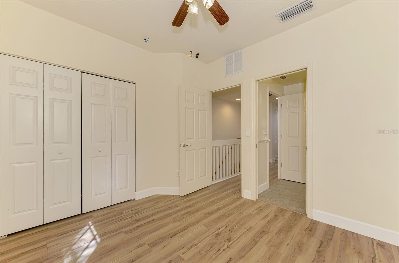 TOWNHOMES DEEP CREEK TR E - Residential