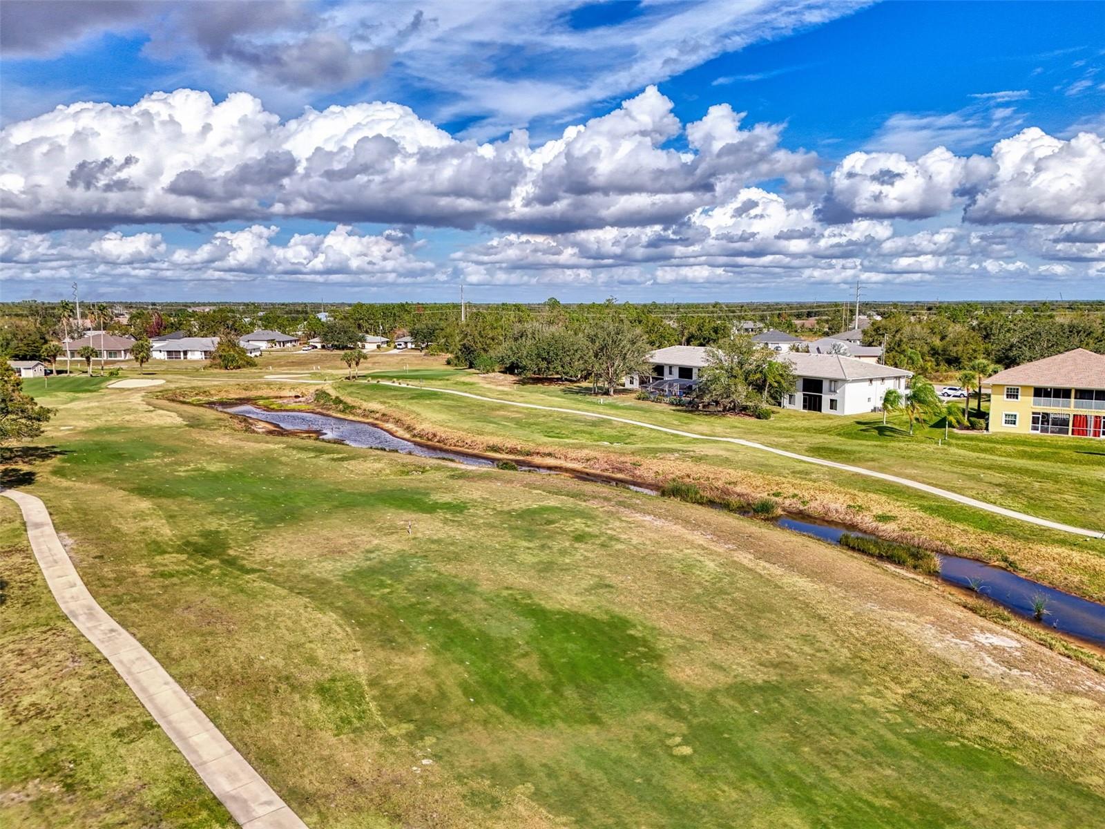 TOWNHOMES DEEP CREEK TR E - Residential