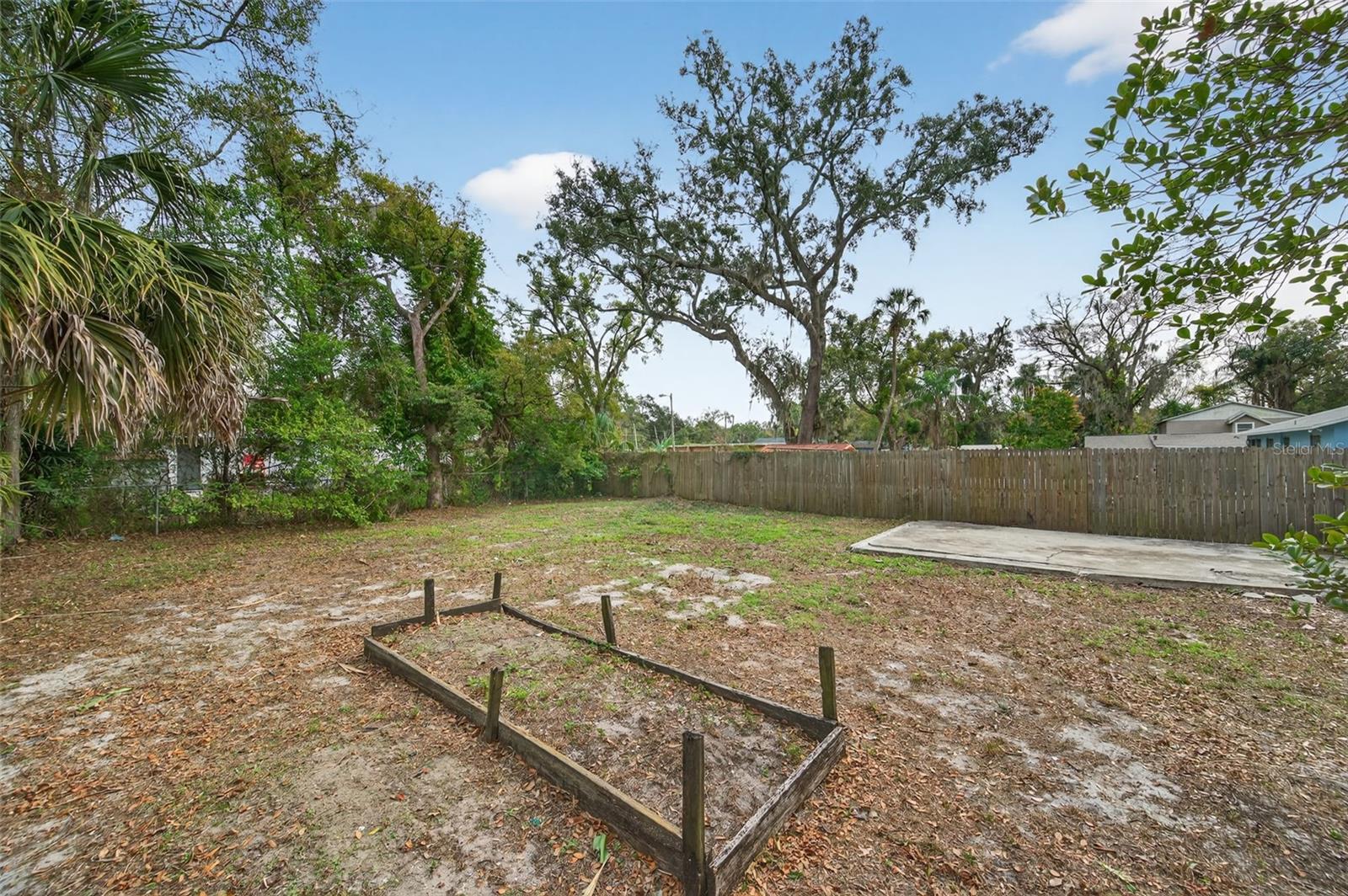 SULPHUR SPGS ADD - Residential