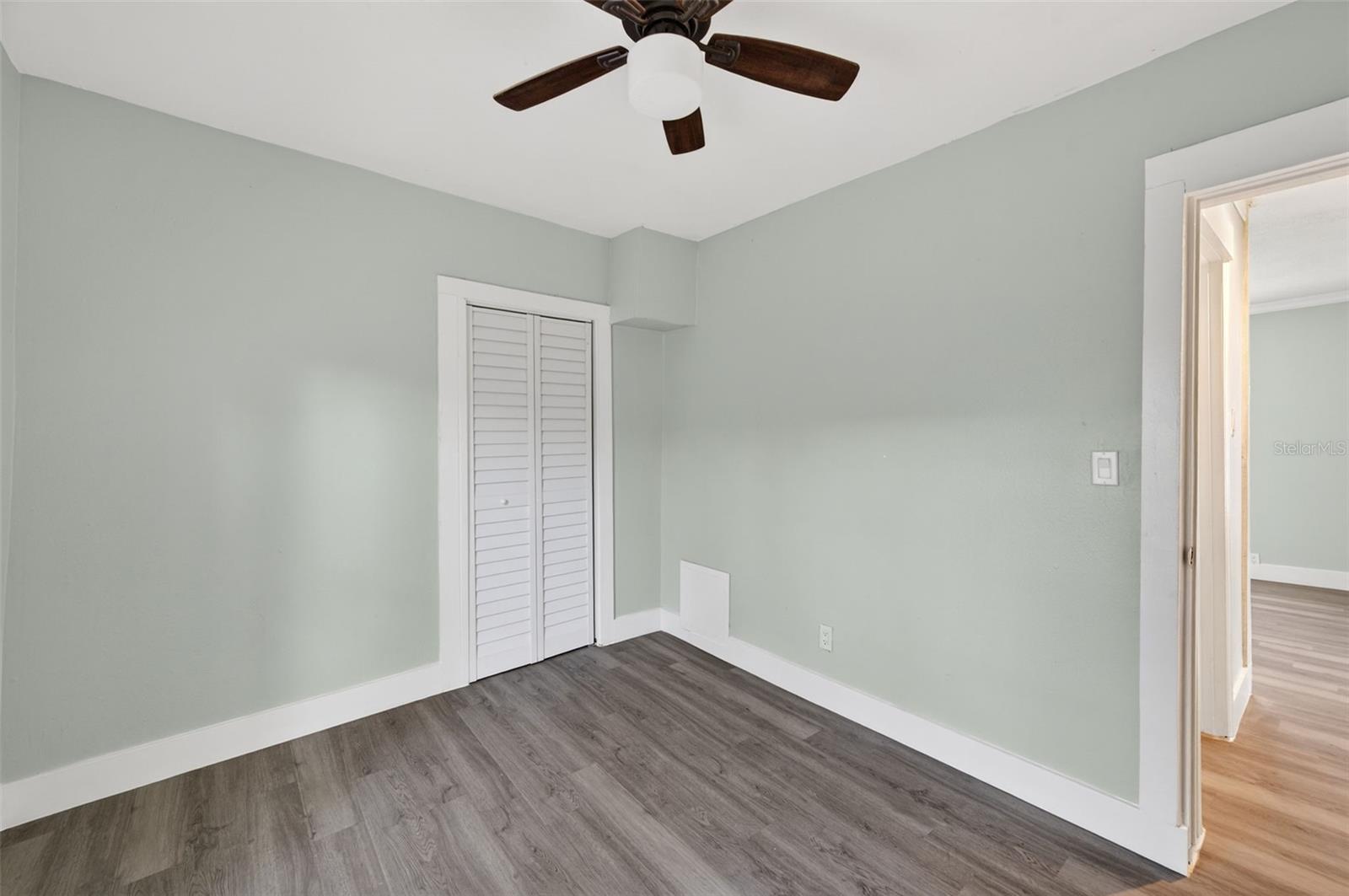 SULPHUR SPGS ADD - Residential