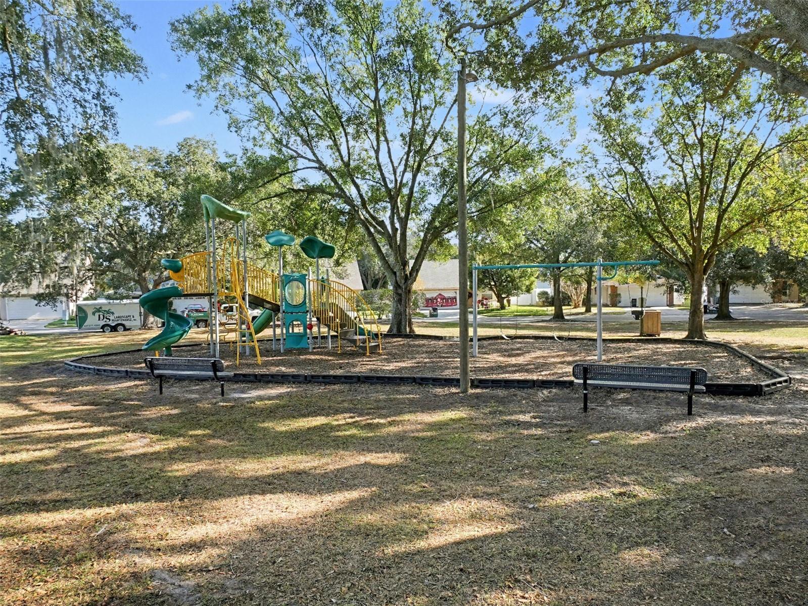 COUNTRY LANE - Residential