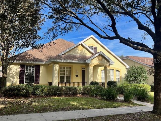 112 E LAKE VICTORIA CIRCLE