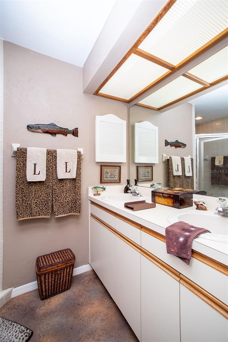 WOODBRIDGE CONDO - Residential