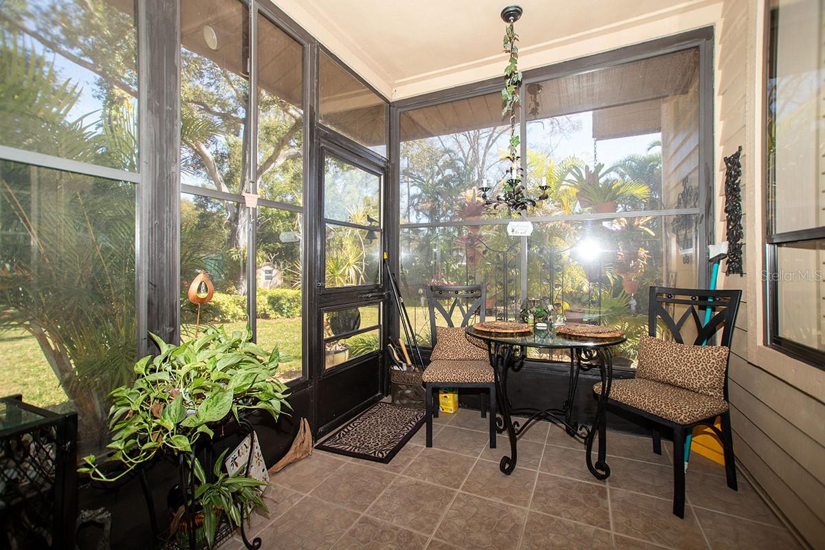 WOODBRIDGE CONDO - Residential