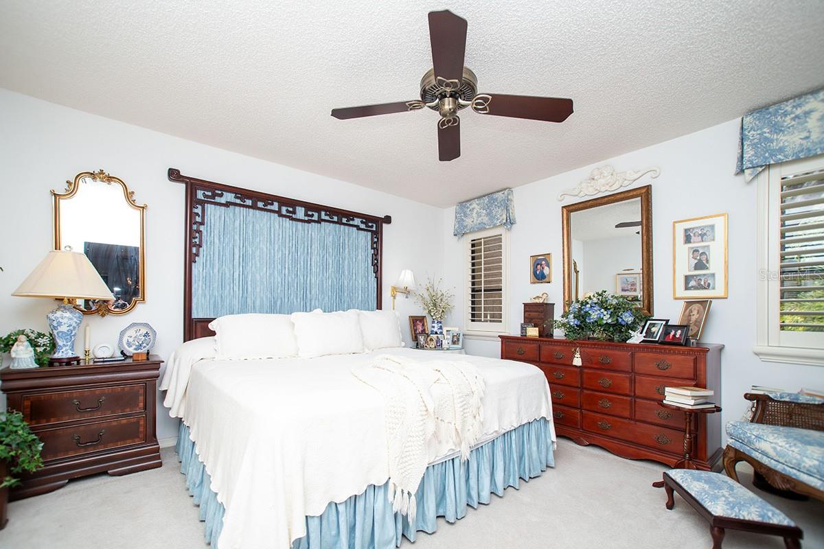 WOODBRIDGE CONDO - Residential