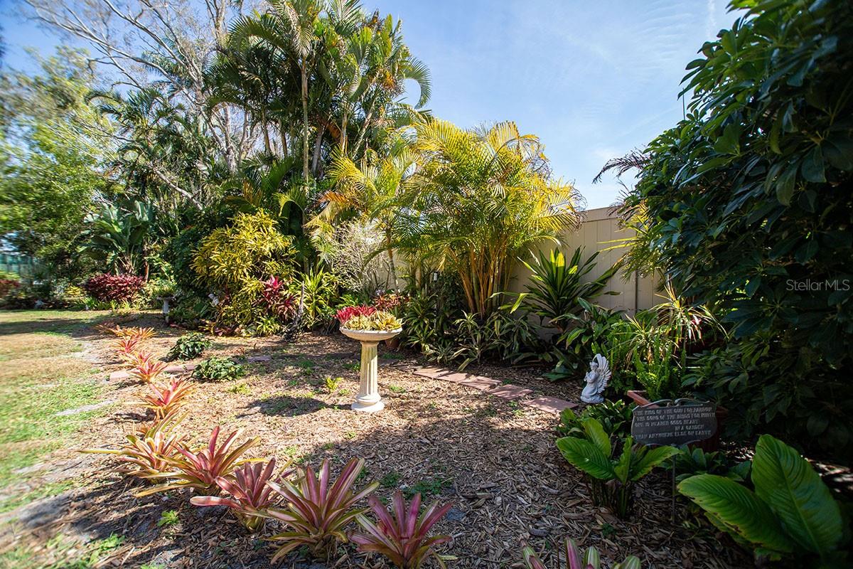 WOODBRIDGE CONDO - Residential