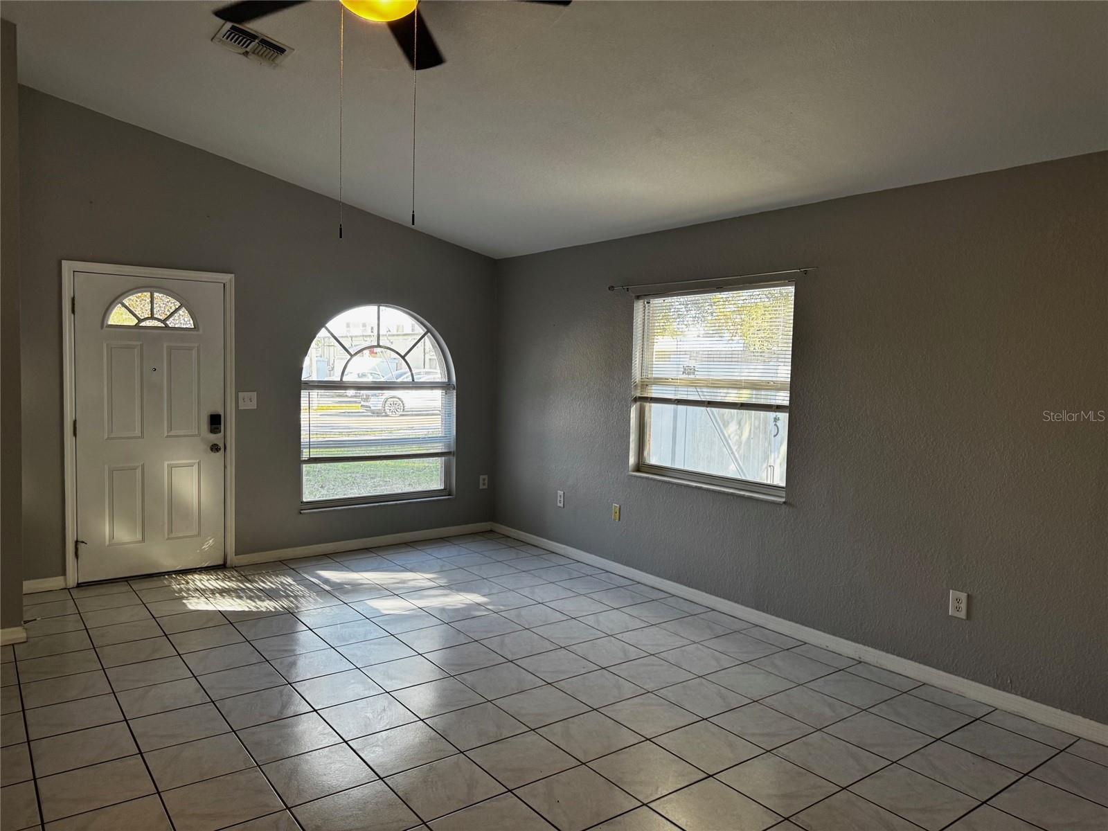 PINELLAS PARK - Residential Lease