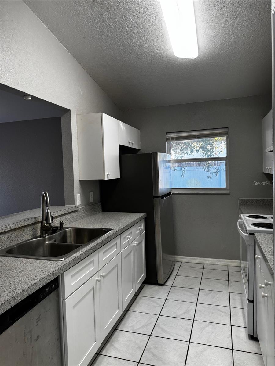 PINELLAS PARK - Residential Lease