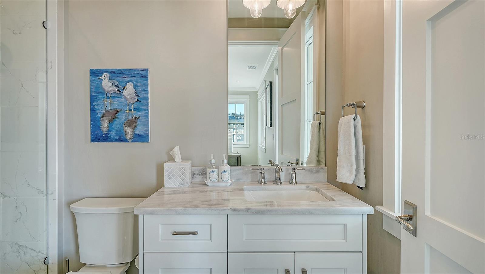 PARADISE SHORES - Residential