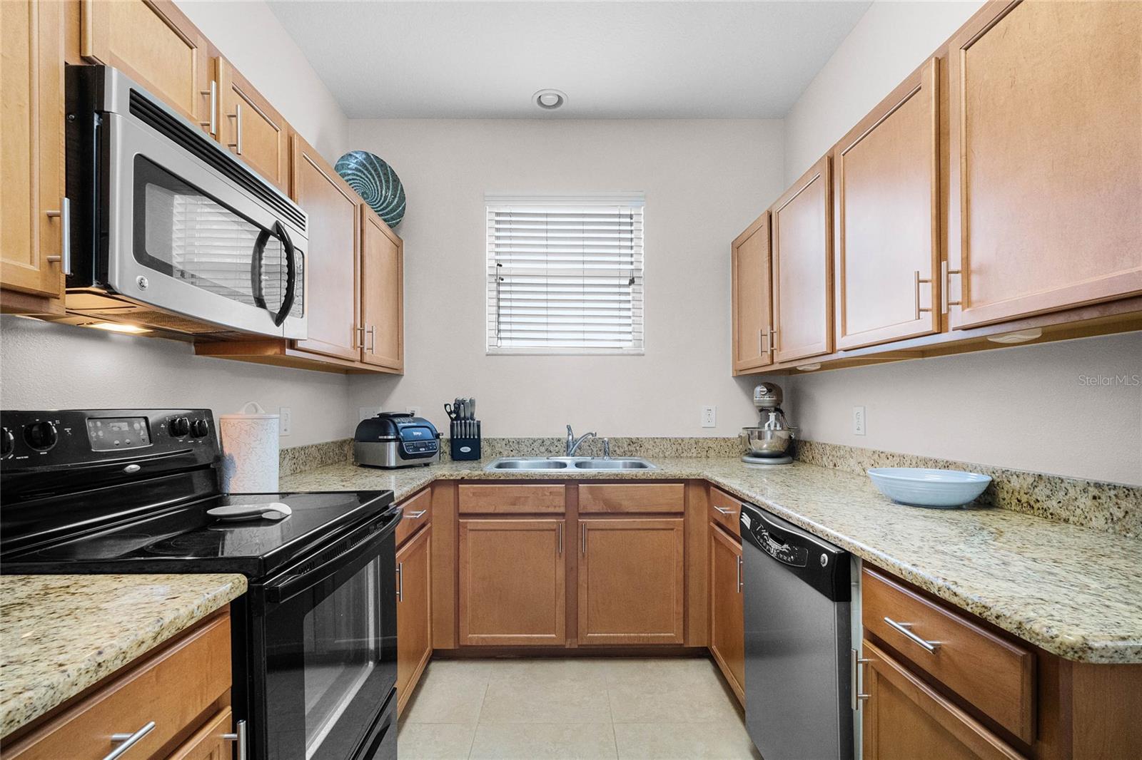 WYNDHAM LAKES ESTATES - Residential