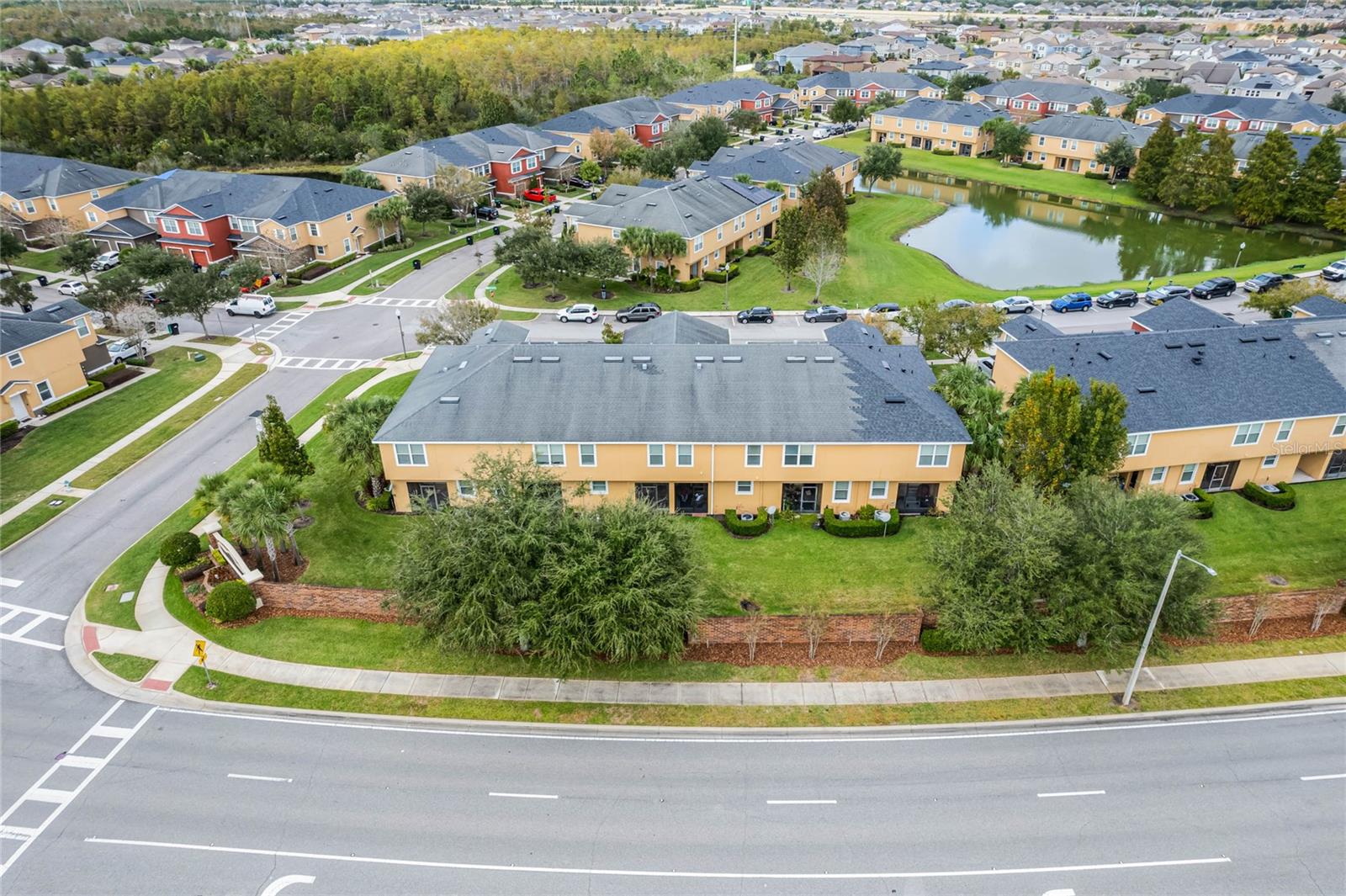 WYNDHAM LAKES ESTATES - Residential