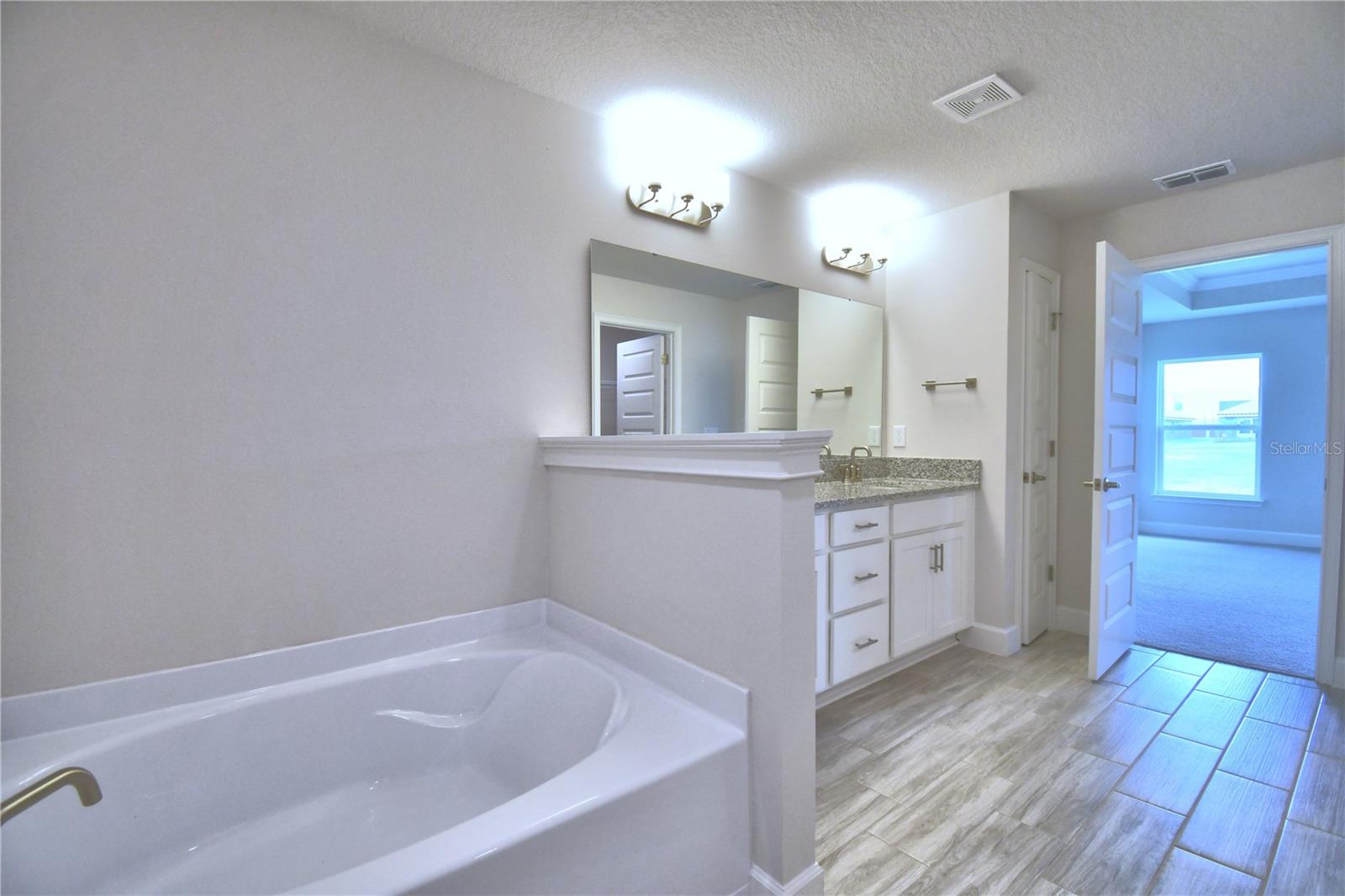 LAKE JULIANA ESTATES - Residential