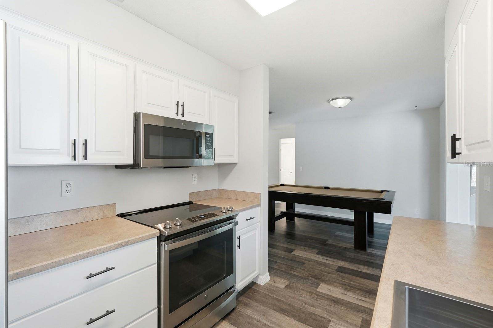 OLIVER ESTATES - Residential