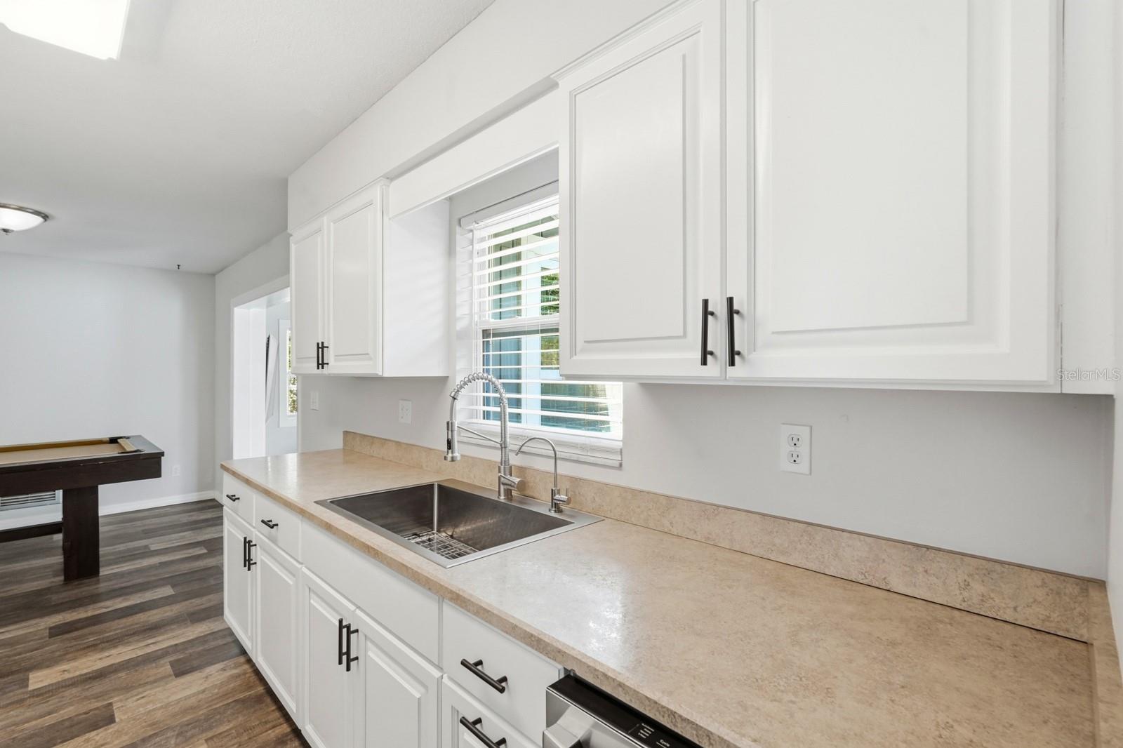 OLIVER ESTATES - Residential