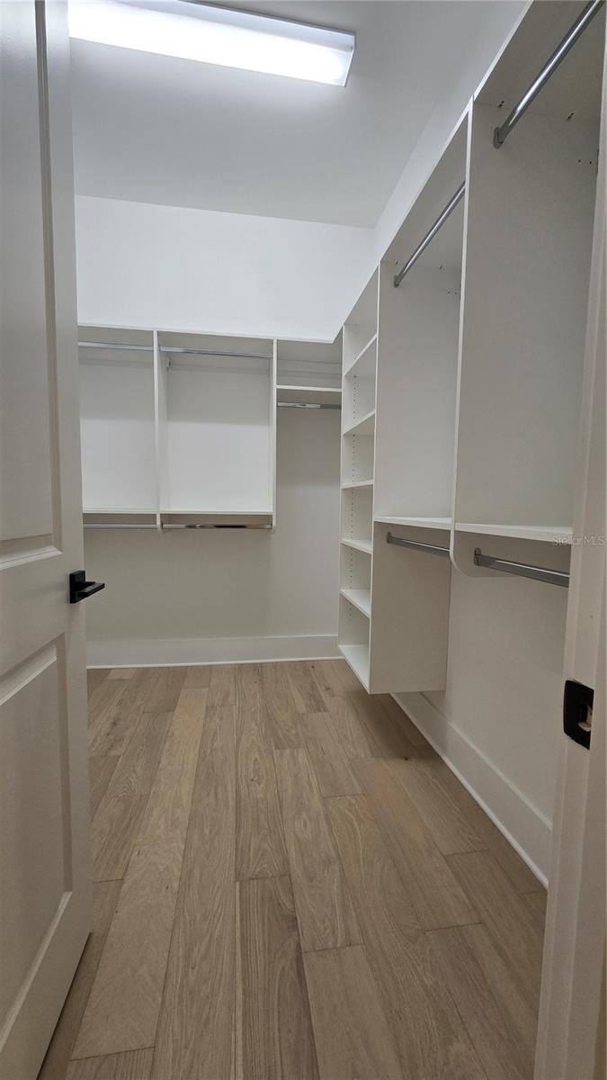 DAVIS ISLANDS - Residential