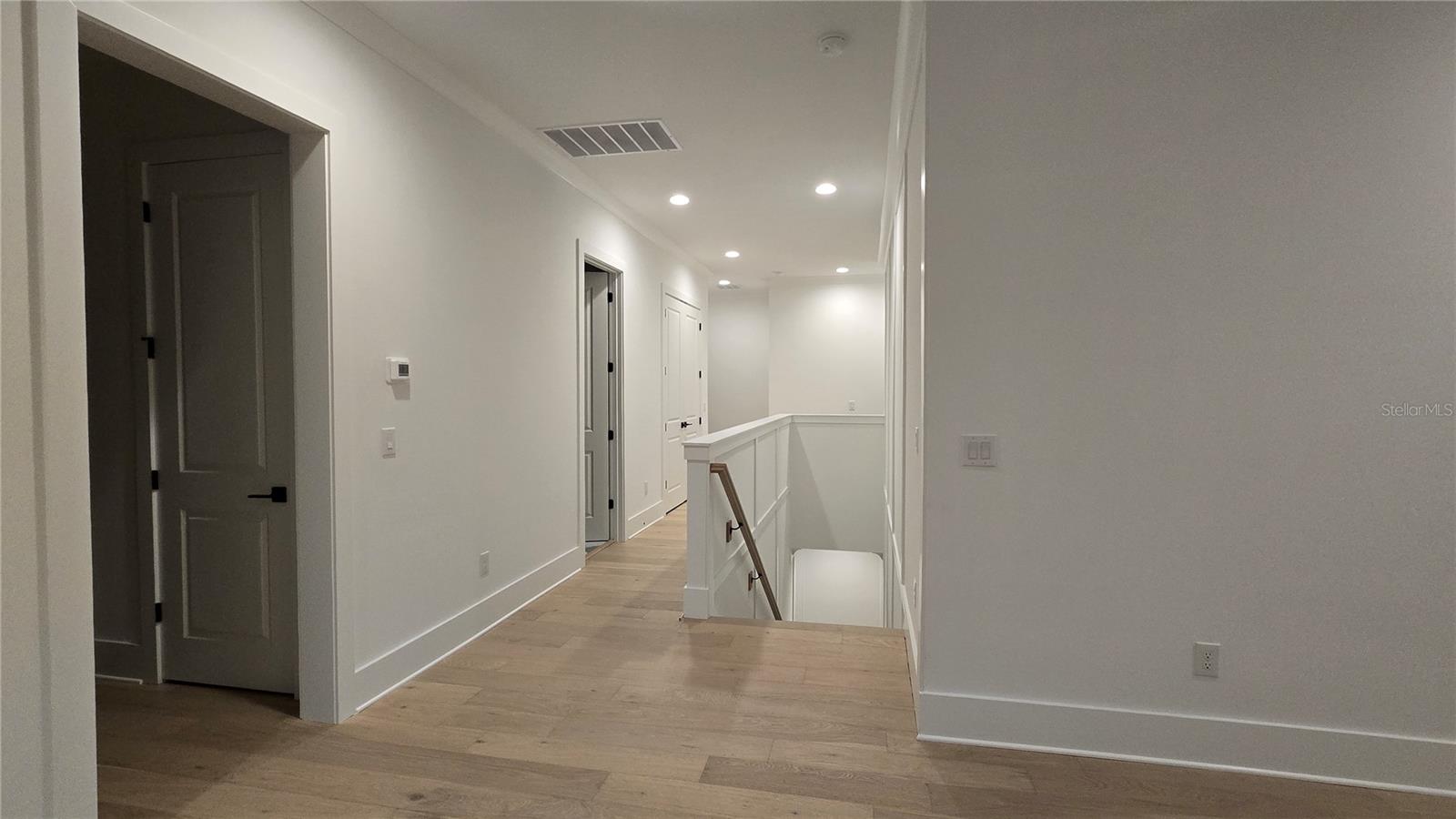 DAVIS ISLANDS - Residential