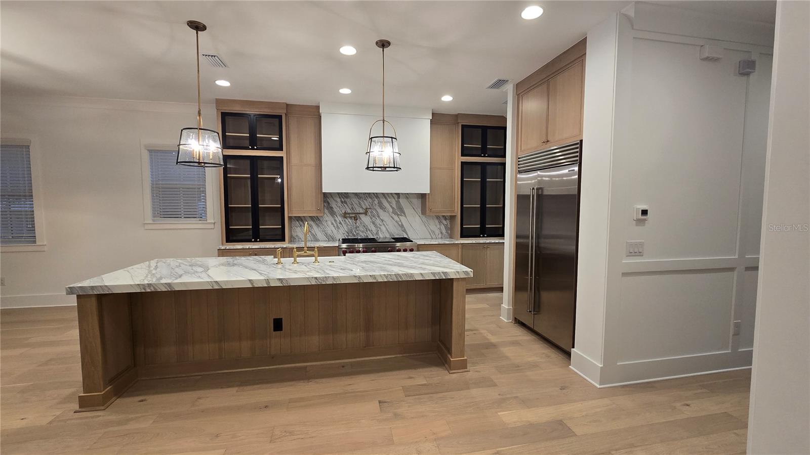 DAVIS ISLANDS - Residential