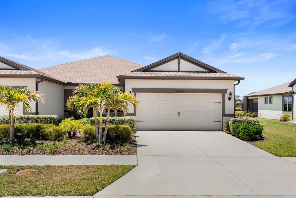 Photo of 6206 Mooring Line Circle, Apollo Beach, FL 33572 (MLS # TB8379802)