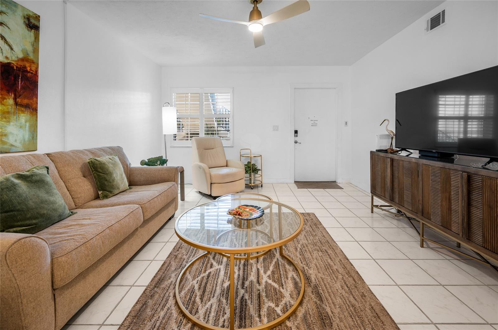 PALM MANOR - Residential