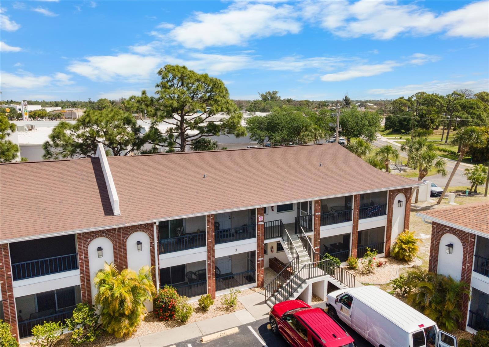 PALM MANOR - Residential