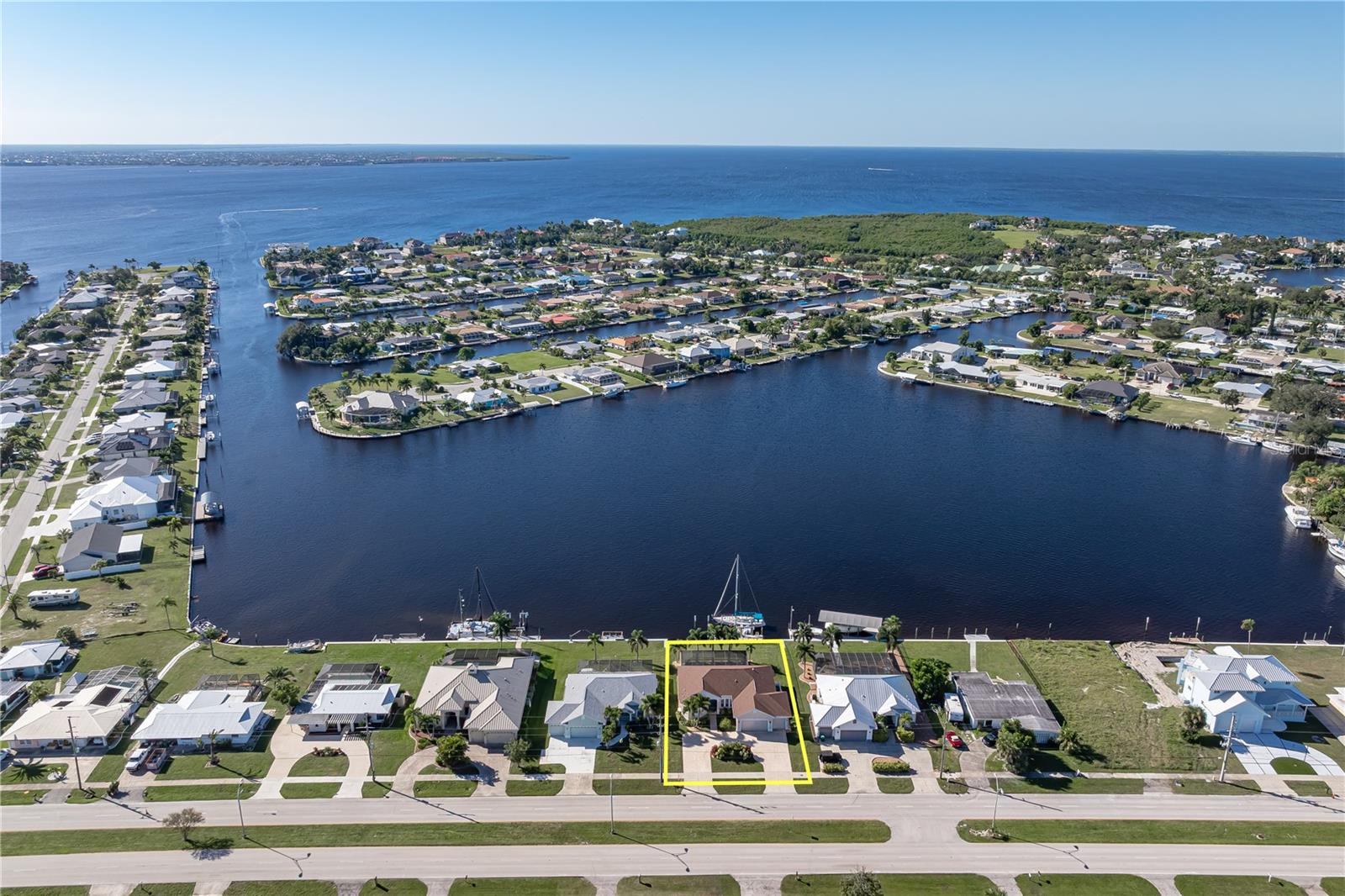 21551 EDGEWATER DRIVE, PORT CHARLOTTE, FL, 33952 1 21551 EDGEWATER DRIVE