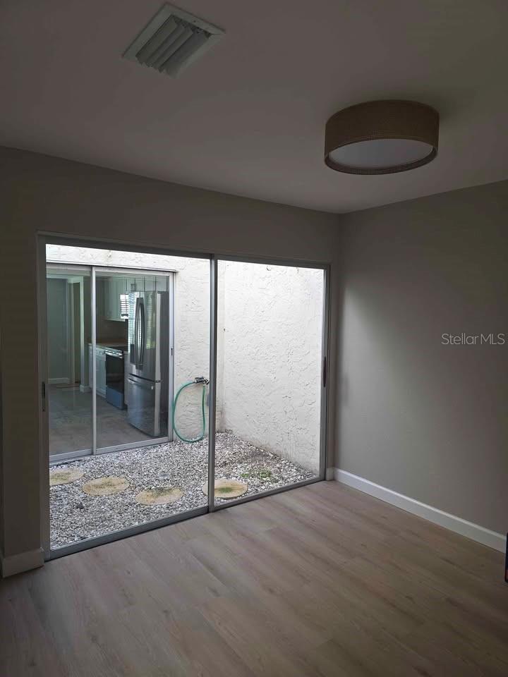 CHATEAU VILLAGE CONDO 01 - Residential